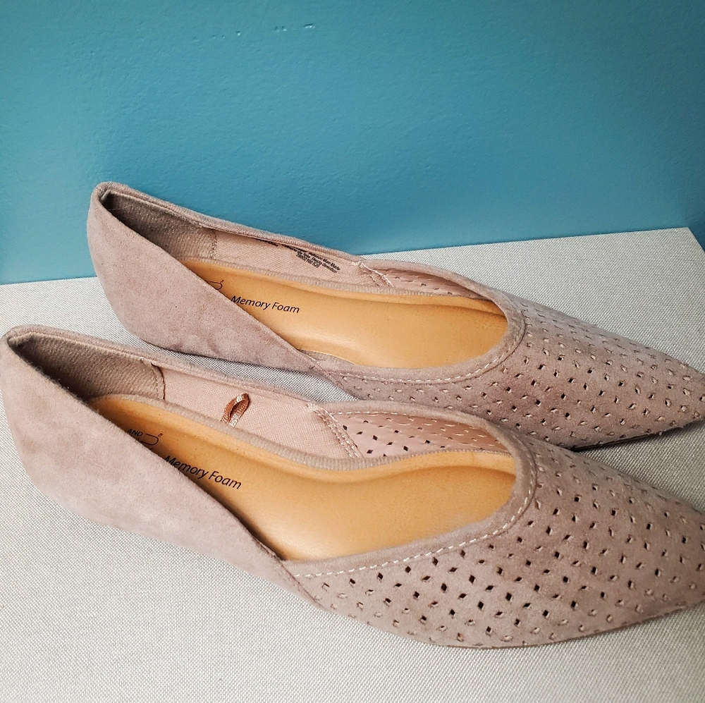 Time and True Memory Foame Mauve Faux Swede Flats
